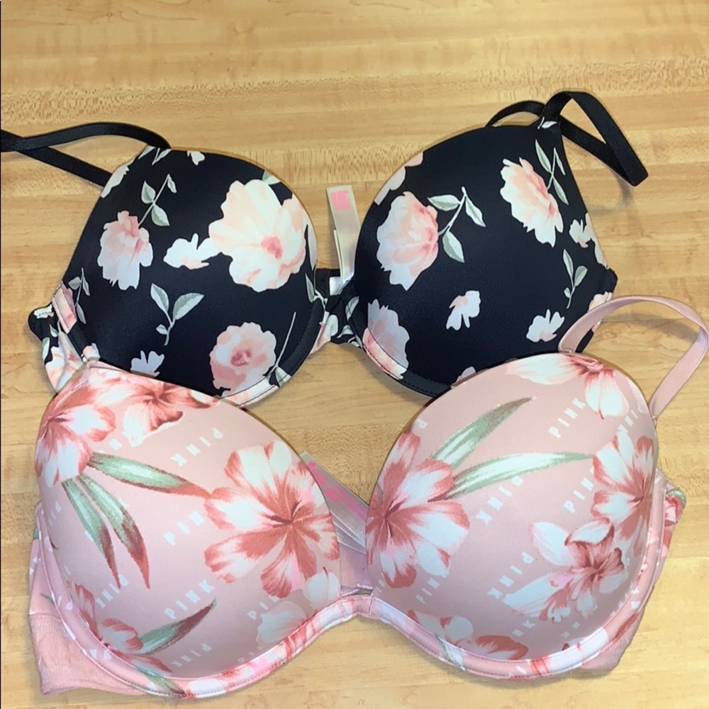 2 Victoria’s Secret Wear Everywhere Push-up Bras